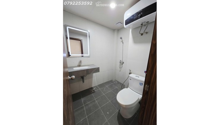 Bán Nhà Nguyễn Ngọc Vũ. Cầu Giấy. Diện tích 92m2. x7 tầng. Mặt tiền 7.2m2. Giá bán 27 tỷ